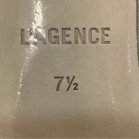 L'AGENCE Almond Nude Hortense Sandal 7.5 slippers - Picture 10 of 10